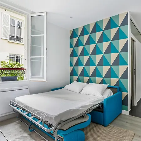 Charming Design Near Sorbonne