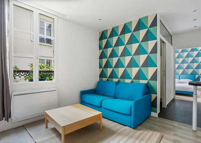 Charming Design Near Sorbonne *
